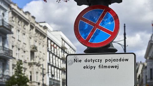 Możliwe będą docelowe wjazdy dla mieszkańców i najemców lokali, z wyłączeniem możliwości parkowania na ulicach fot. Radosław Jóźwiak / UMŁ