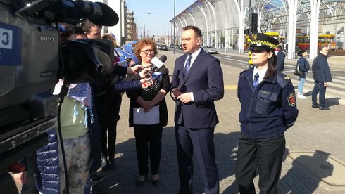 Wiceprezydent Trela namawia, aby zgłaszać miejsca, które tez należy uporządkować fot. Monika Pawlak / UMŁ