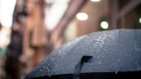 Ostrzeżenie dla Łodzi i regionu: opady deszczu, początkowo burze fot. CC0 license