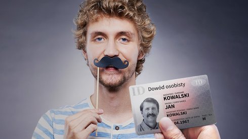Kampania jest odpowiedzią na zagrożenia związane z kradzieżą tożsamości i wzrastającą liczbę przestępstw wyłudzenia kredytów, przy użyciu cudzego dowodu osobistego mat. nieskradzione.pl