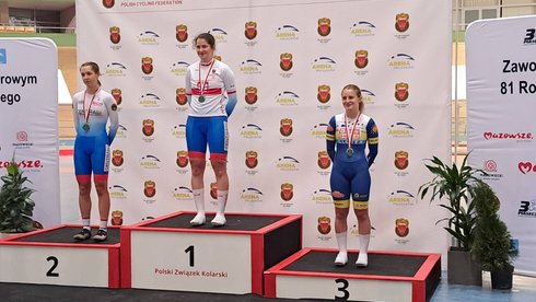 Weronika Skrzyńska i Katarzyna Bułeczka na podium