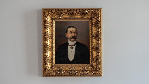 W Małej Sali Narad UMŁ zawisł portret Juliusza Józefa Heinzla fot. Paweł Łacheta / UMŁ