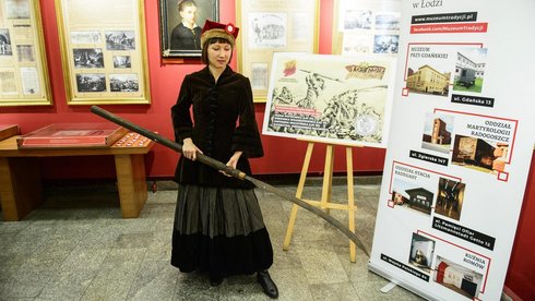 Marta Gębalska jako Maria Piotrowiczowa. Kostium z zasobow Łódzkiego Centrum Filmowego fot. Radosław Jóźwiak / UMŁ