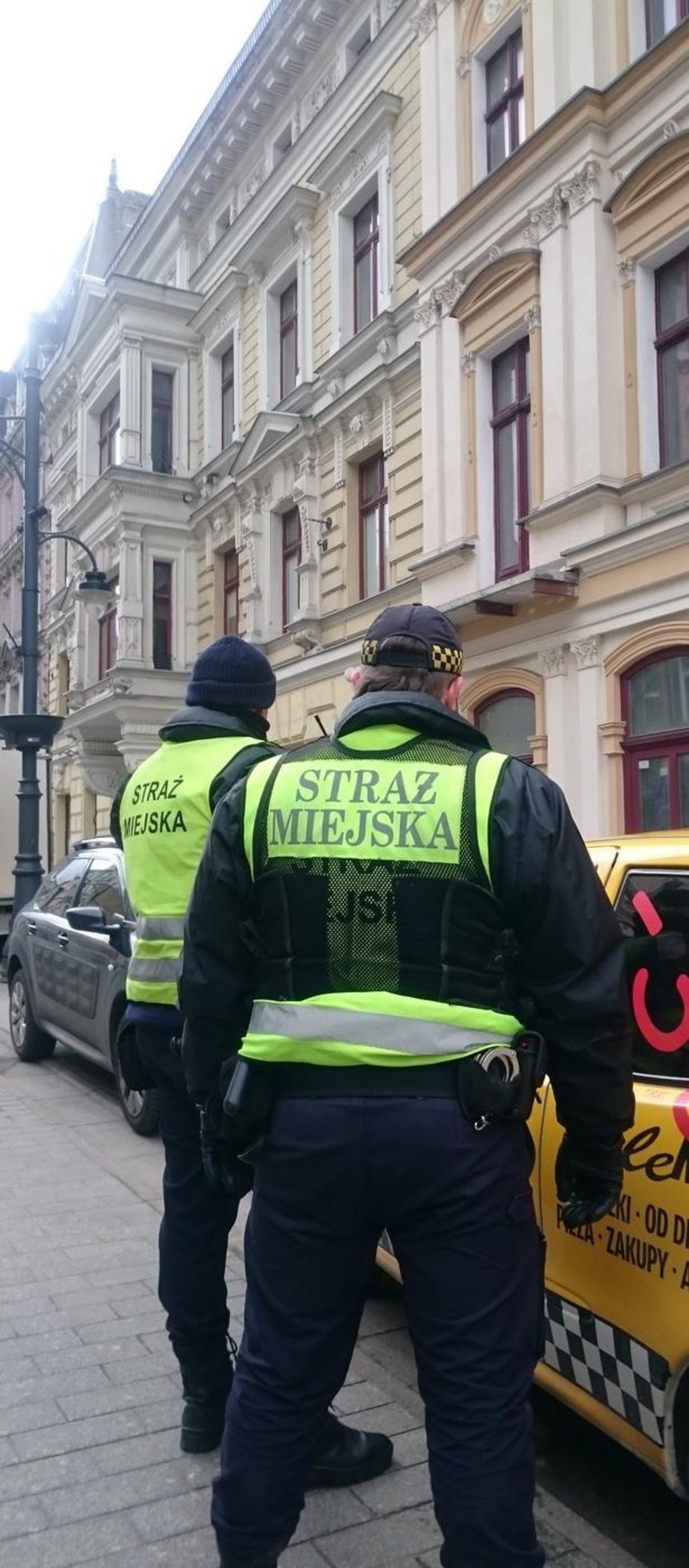 Działania patroli w terenie