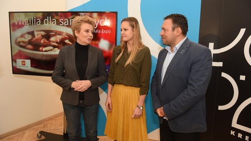 Po raz trzeci w Łodzi zorganizowana zostanie "Wigilia dla samotnych". Jej inicjatorzy spodziewają się tysiąca osób fot. Paweł Łacheta / UMŁ