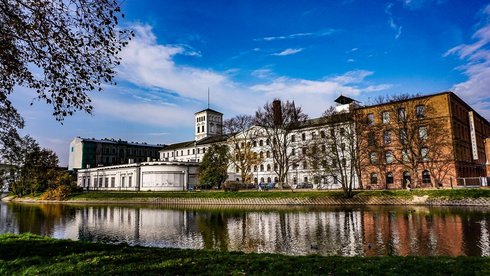 Wyremontowana zostanie m.in. elewacja Białej Fabryki fot. z arch. UMŁ