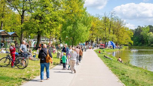 Spotkanie w parku na Młynku