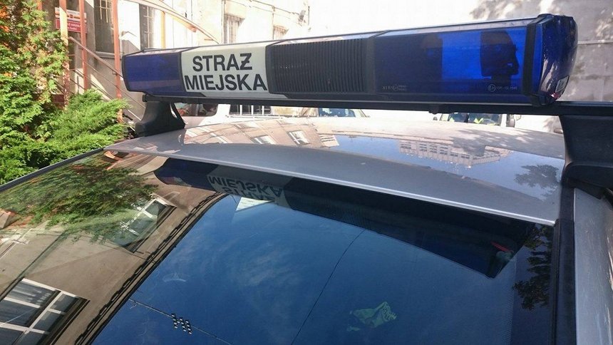 Zgłoszenia na linię alarmową 986
